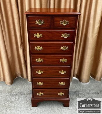 11589-3-HH Lingerie Chest