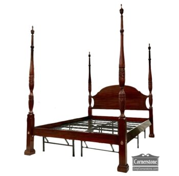 13333-3-HH Mah Queen Riced Carved Poster Bed