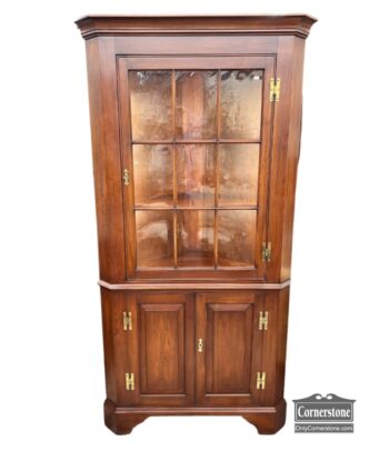 13333-33-Henkel Harris 9 Pane Corner Cabinet