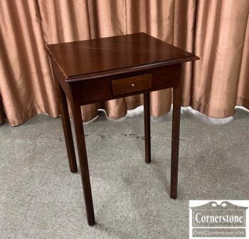 5000-1432-Madison Square End Table