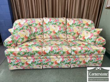 5001-3033-Sherrill Floral Sofa