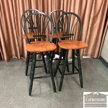 5001-3109-Made in Canada 4 Bar Stools