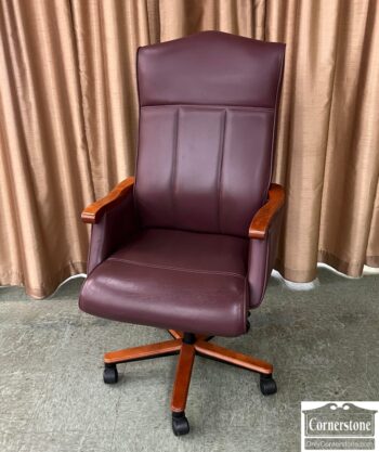 5005-1128-Paoli INc Leather Exec Office Chair