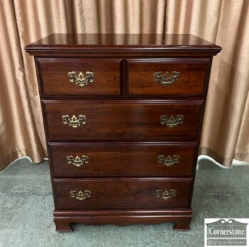 5005-1320-Small Chest of Drawers