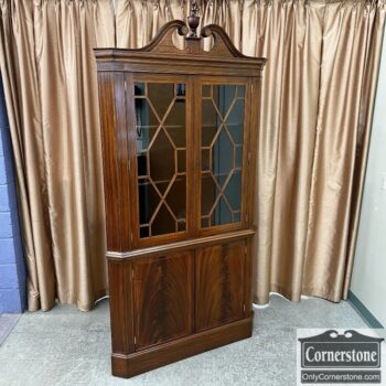 5005-1587-Potthast Corner Cabinet