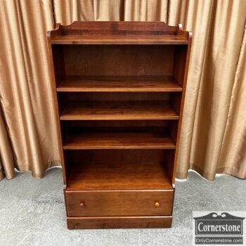 5005-1635-Moosehead Bookcase