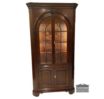 5005-1674-Statton New Market Corner Cabinet