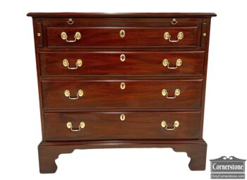 5005-1688-HH Bachelors Chest w Slide