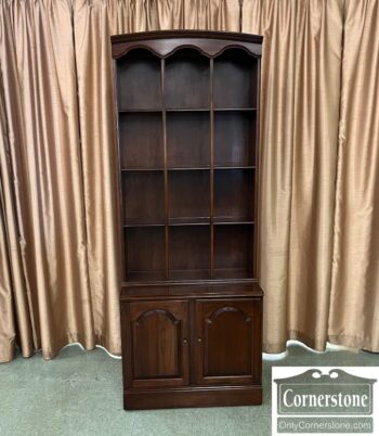5005-185-Cabinet with Bookcase Top
