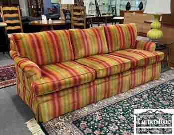 5005-234-3 Cushion Sofa