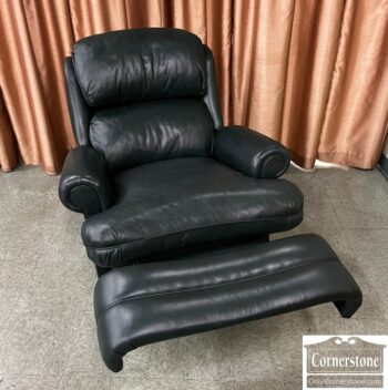 5005-302-Hancock and Moore Leather Recliner