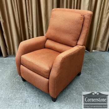 5010-348-Smith Brothers Power Recliner