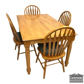 5020-1637-Casual Dining Table and Chairs