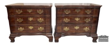 5020-1756-Pr of Henredon Bedside Chests