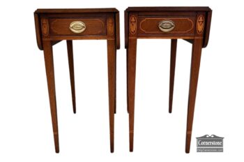 5020-1833-Pair of Pembroke Nightstands End Tables