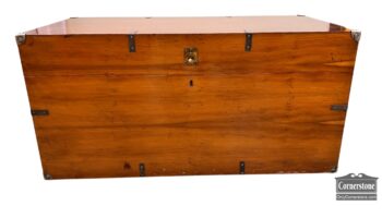 5020-1942-Campaign Style Trunk