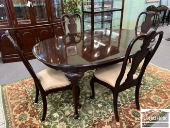 8052-1-EA Oval Dining Table 4 Chairs 2Lvs