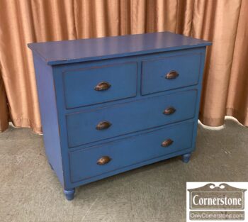 8283-4-Small Blue Chest