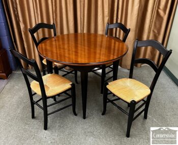 9091-6-Round Table 4 Rush Seat Chairs