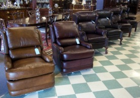 leatherchippendalereclinercloseout